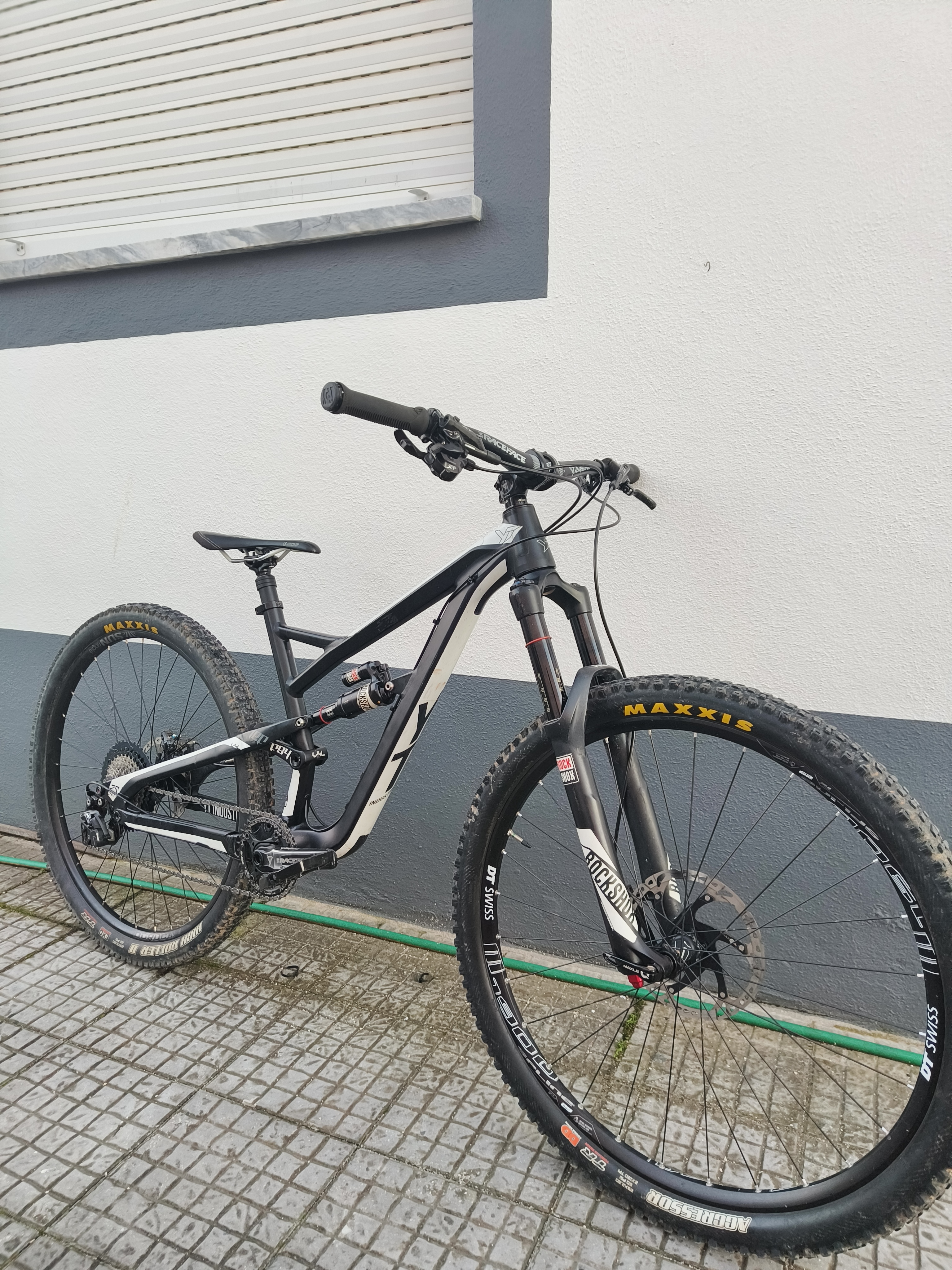 Yt industries Jeffsy